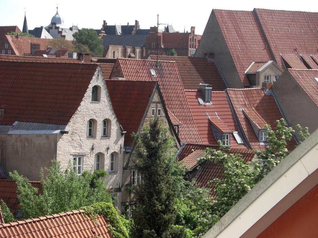 Likedeeler Am Stadthafen Lübeck Kamer foto